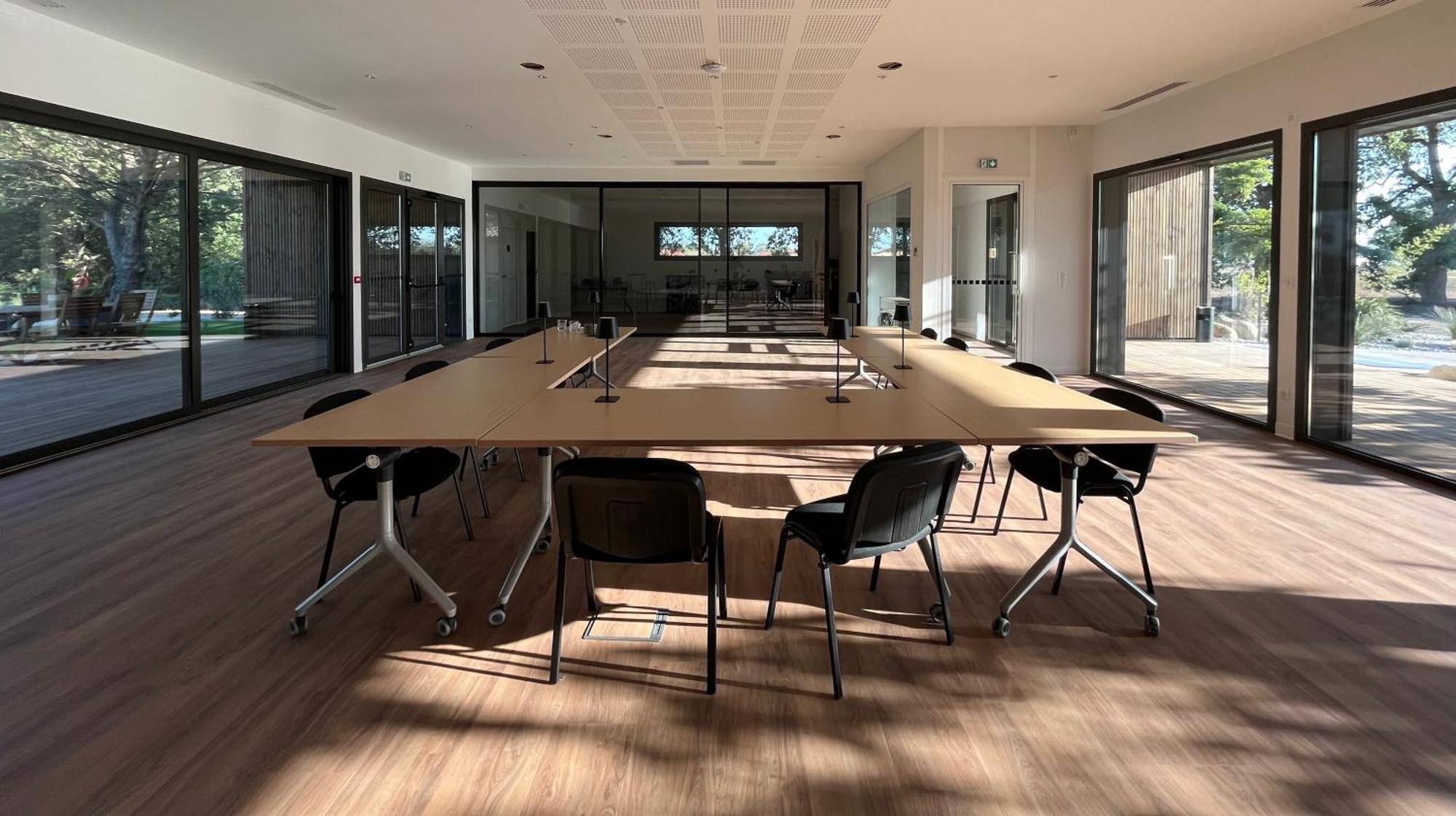 Hotel & Seminaire Le Patio Occitan - Toulouse Ouest - La Ramee Cugnaux Eksteriør bilde
