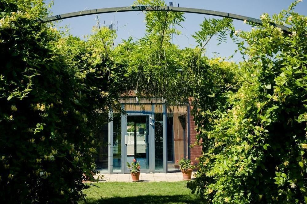 Hotel & Seminaire Le Patio Occitan - Toulouse Ouest - La Ramee Cugnaux Eksteriør bilde